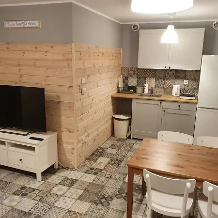 شقة Apartamenty Swieta Lipka *