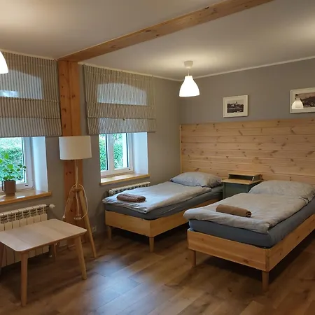 Apartamenty Swieta Lipka شقة *